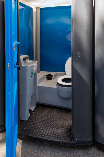 Best Long-term porta potty rental  in Edwardsville, KS