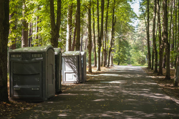 Best Construction site porta potty rental  in Edwardsville, KS