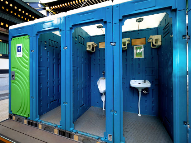 Best Wedding porta potty rental  in Edwardsville, KS